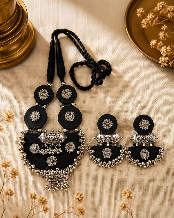 Midnight Black Handcrafted Jewellery Set – Oxidised Necklace & Earrings